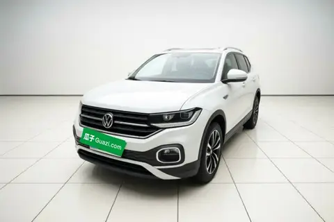 Volkswagen Tacqua 2020