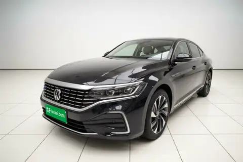 Volkswagen Passat 2022