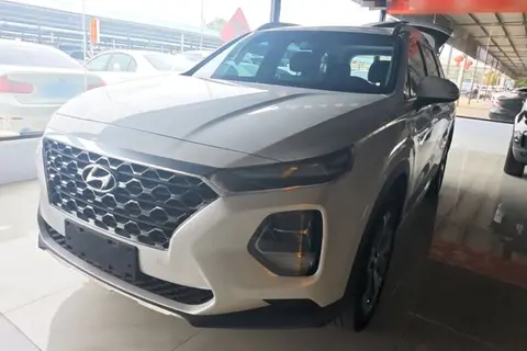 Hyundai Santa Fe 2022