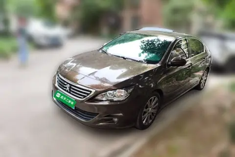 Peugeot 408 2015