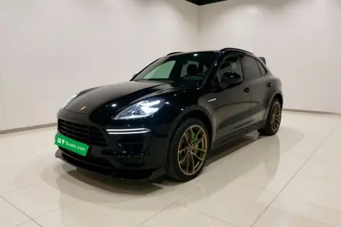 Porsche Macan 2022