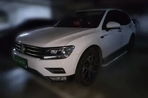 Volkswagen Tiguan L 2019