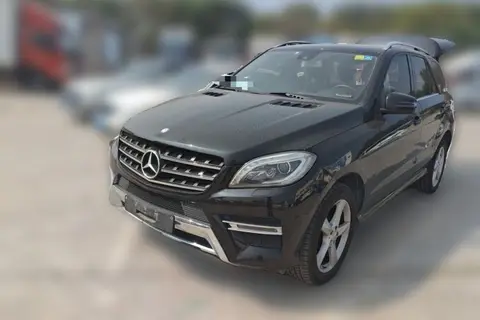 Mercedes-Benz M-Class 2014