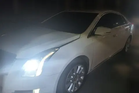 Cadillac XTS 2014