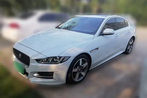 Jaguar XE 2017