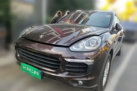 Porsche Cayenne 2016