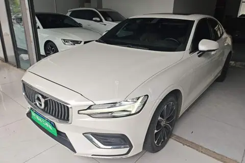 Volvo S60 2020