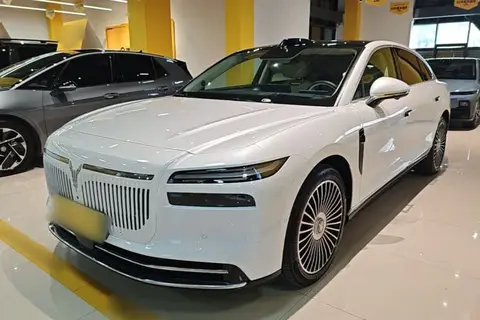 Voyah Passion L 2025