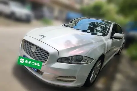 Jaguar XJ 2013