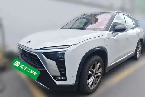 NIO ES8 2020