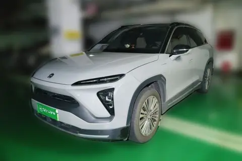 NIO ES6 2020
