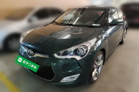 Hyundai Veloster 2011