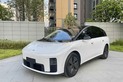 Li i8 2026