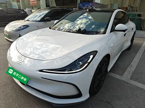 IM Motors L6 2024
