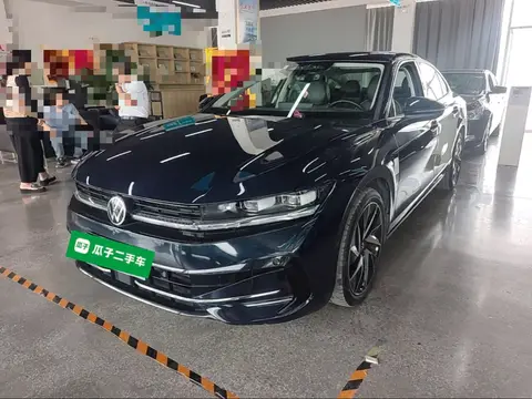 Volkswagen Magotan 2024