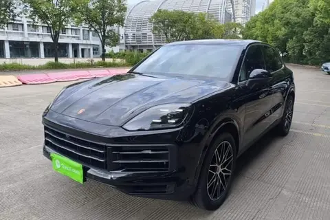 Porsche Cayenne 2025