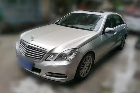 Mercedes-Benz E-Class 2011