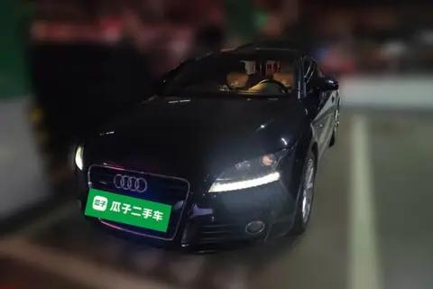 Audi TT 2011