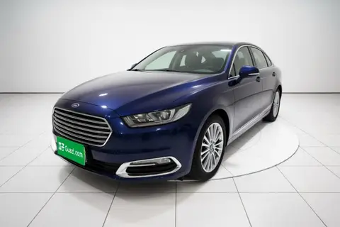 Ford Taurus 2016