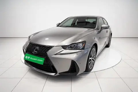 Lexus IS 2017