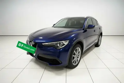 Alfa Romeo Stelvio 2017