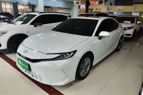 Toyota Camry 2024