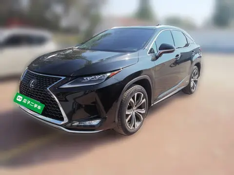 Lexus RX 2021