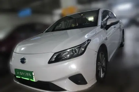 GAC Aion S 2020