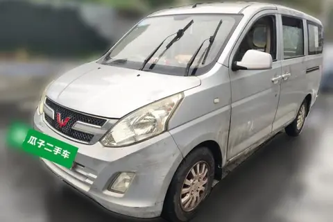 Wuling Rongguang V 2016