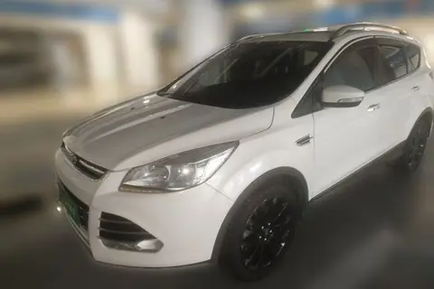 Ford Kuga 2015