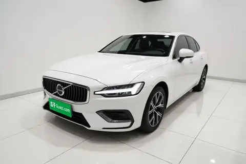 Volvo S60 2022
