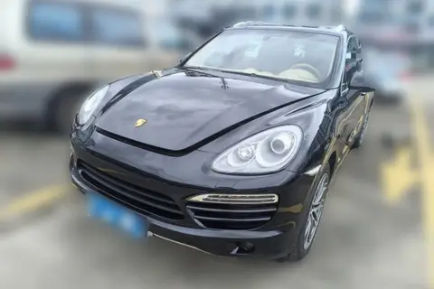 Porsche Cayenne 2011