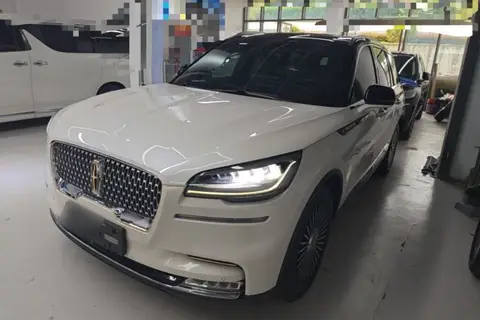 Lincoln Aviator 2021