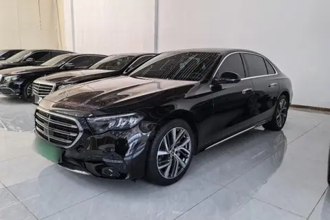 Mercedes-Benz E-Class 2024