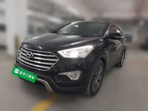 Hyundai Grand SantaFe 2013