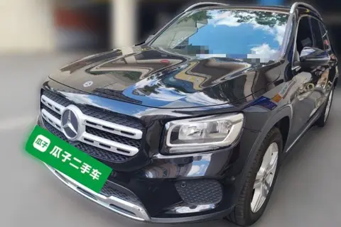 Mercedes-Benz GLB 2021