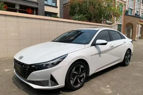 Hyundai Elantra 2020