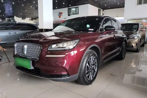 Lincoln Corsair 2021