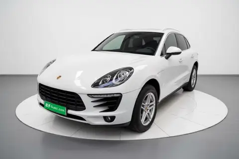 Porsche Macan 2018