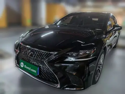 Lexus LS 2019
