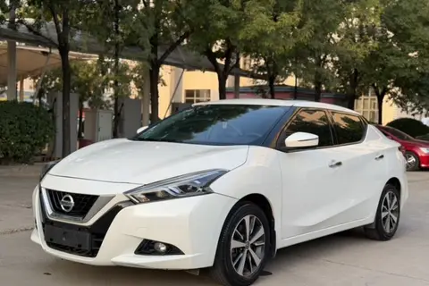 Nissan Bluebird 2019