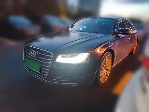 Audi A8 2014