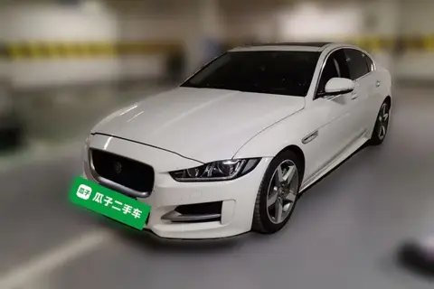 Jaguar XE 2016