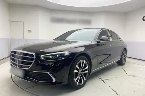 Mercedes-Benz S-Class 2021