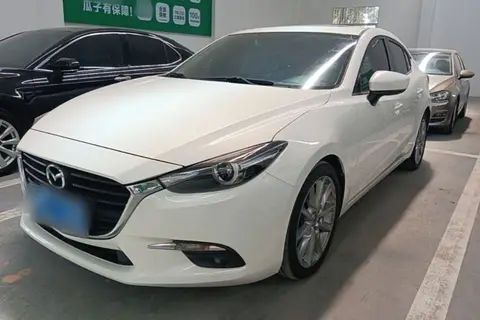 Mazda 3 Axela 2018