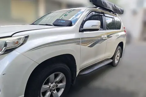 Toyota Prado 2016