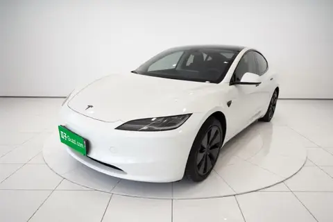 Tesla Model 3 2026