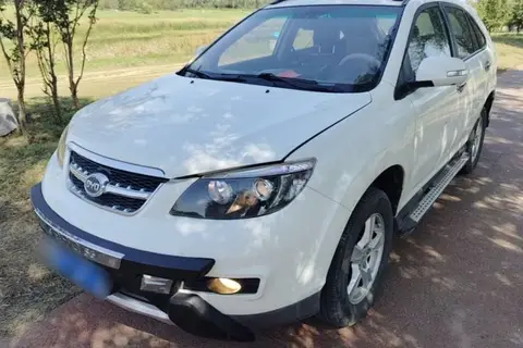 BYD S6 2015
