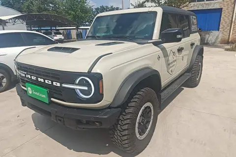 Ford Bronco 2024