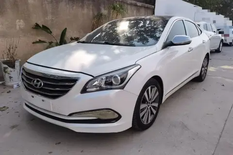 Hyundai Mistra 2015